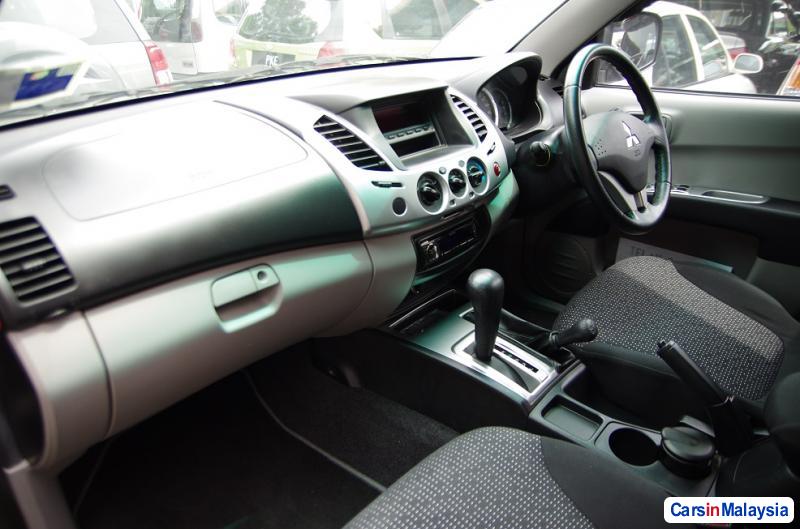 Picture of Mitsubishi Triton Automatic 2011 in Penang