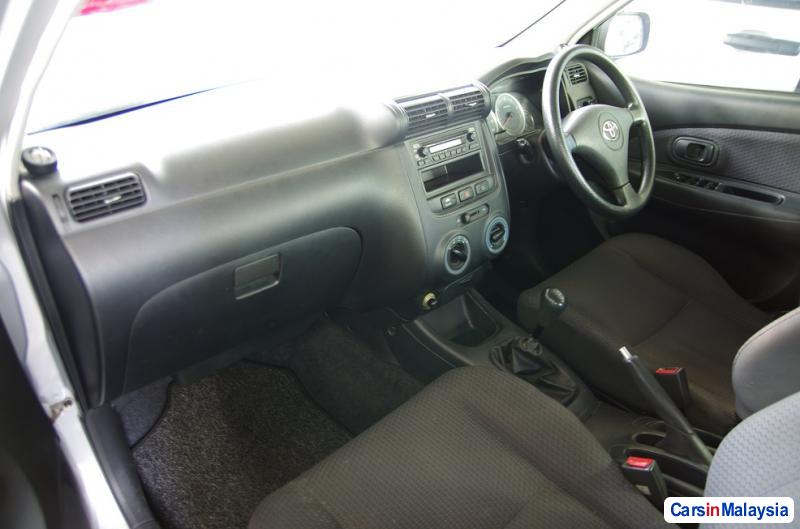 Toyota Avanza Manual 2005 - image 5