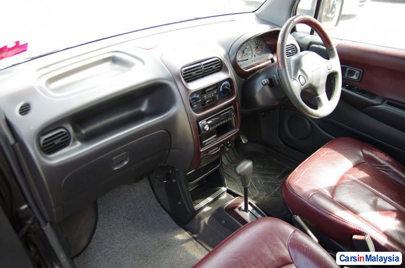 Picture of Perodua Kenari Automatic 2001 in Penang