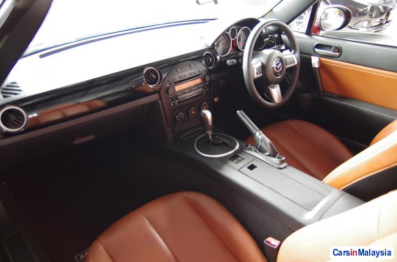 Mazda MX-5 Automatic 2008 - image 6