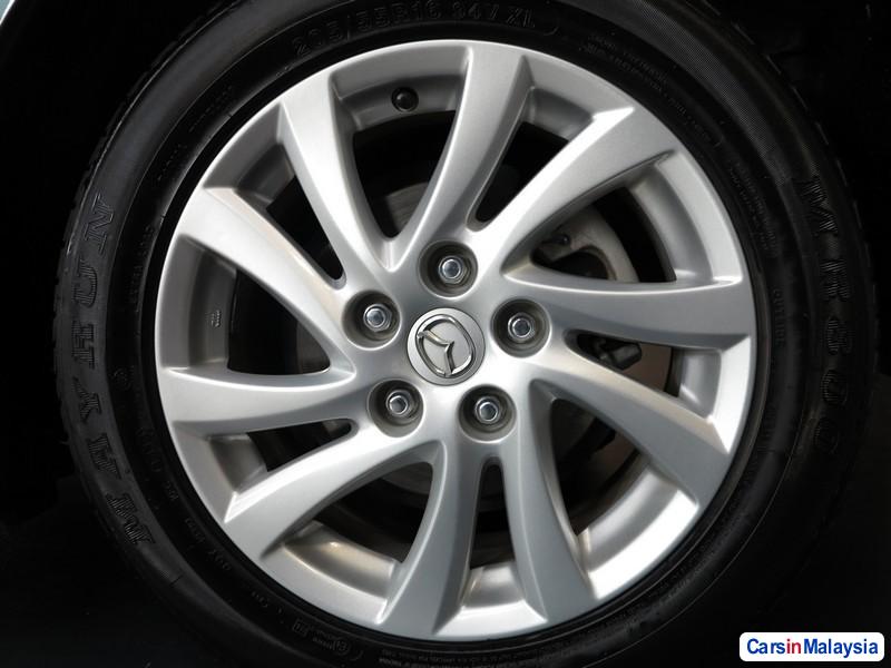 Mazda 3 Automatic 2011 - image 6