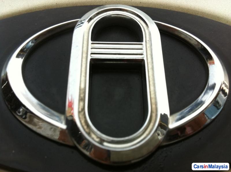 Hyundai Matrix Automatic - image 6