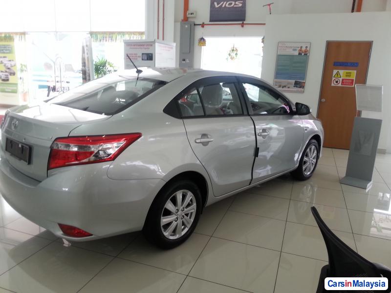 Toyota Vios Automatic - image 3