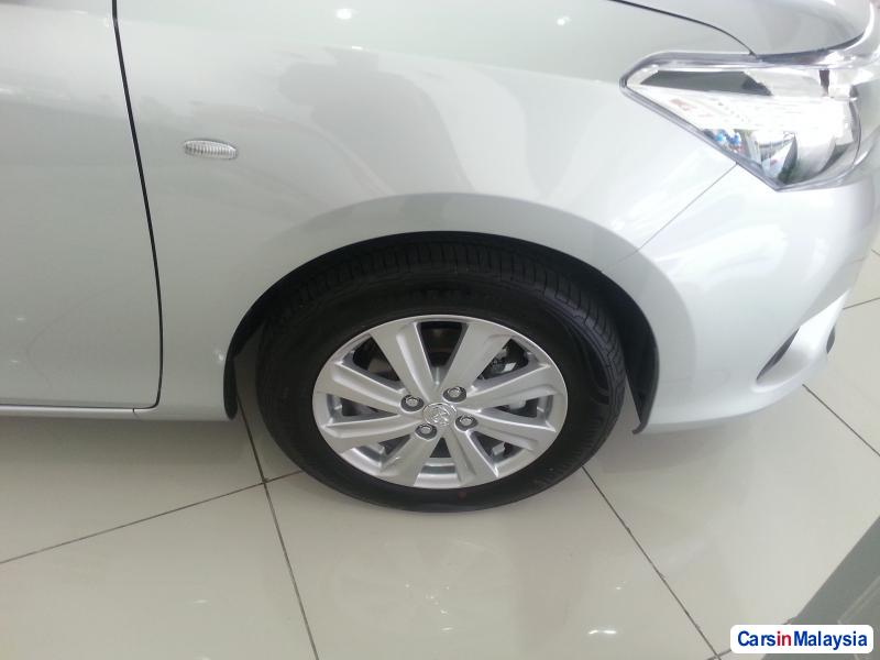 Toyota Vios Automatic - image 8