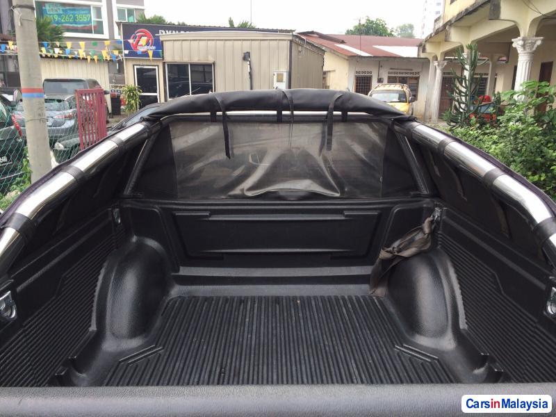 Mitsubishi Triton - image 3