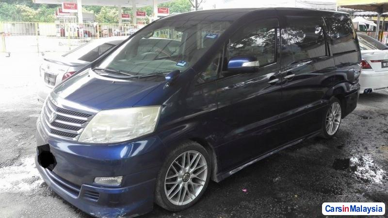 Pictures of Toyota Alphard Automatic 2011