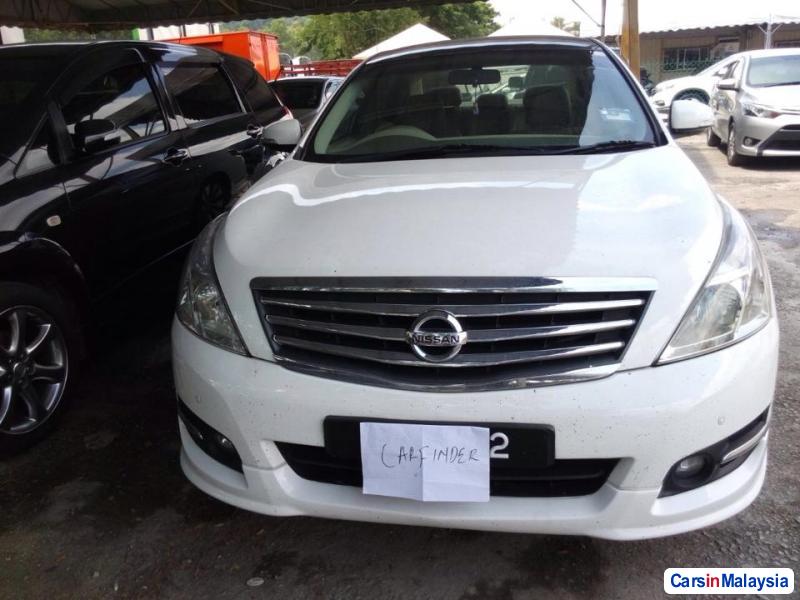 Nissan Teana Automatic 2011 - image 2