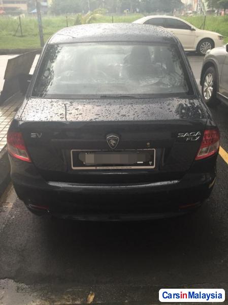 Proton Saga Automatic - image 2