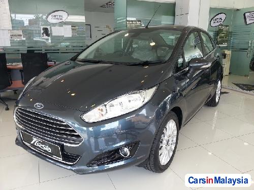 Ford Fiesta Semi-Automatic - image 4