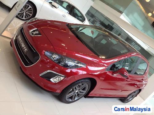 Peugeot 308 Automatic - image 3