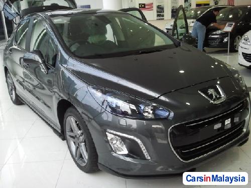 Peugeot 308 Automatic - image 4