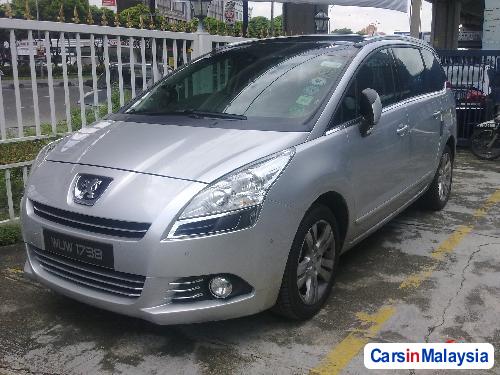 Peugeot 5008 Semi-Automatic - image 5