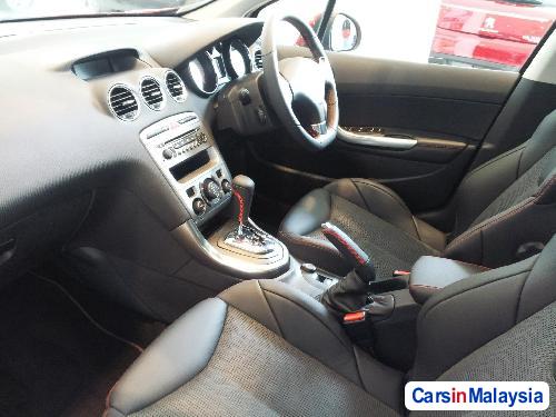 Peugeot 308 Automatic - image 6