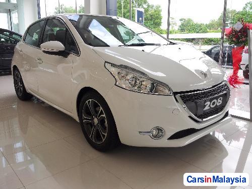 Peugeot 208 Semi-Automatic - image 6