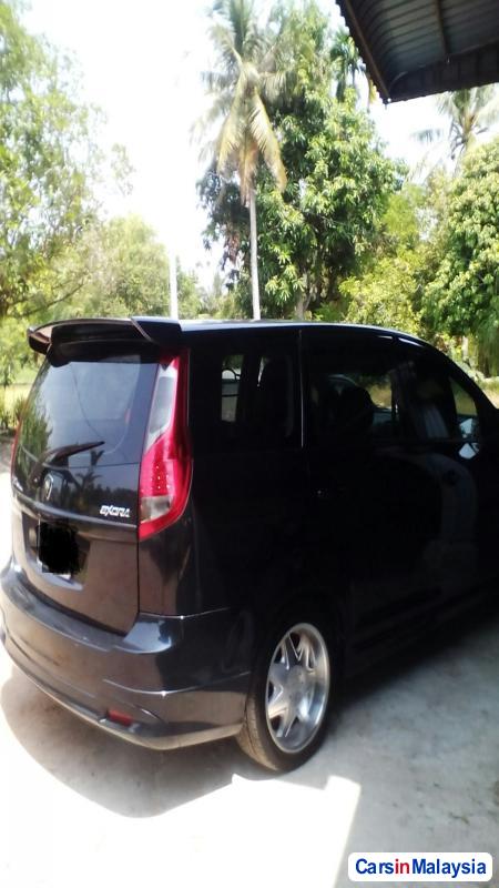 Proton Exora - image 3