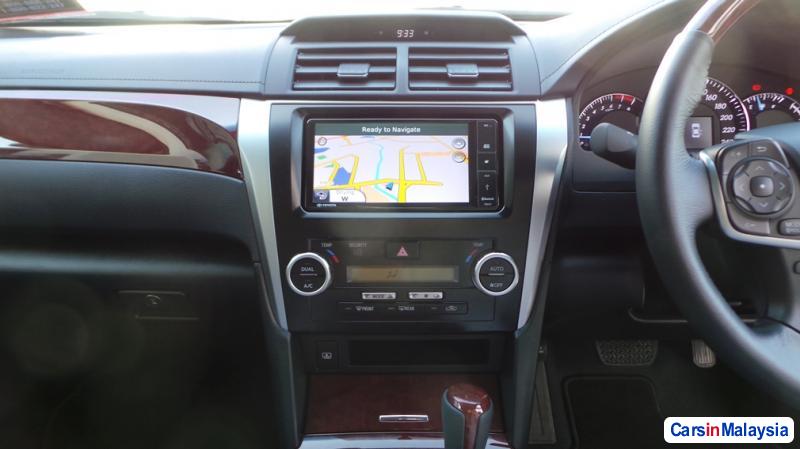 Toyota Camry Semi-Automatic in Kuala Lumpur