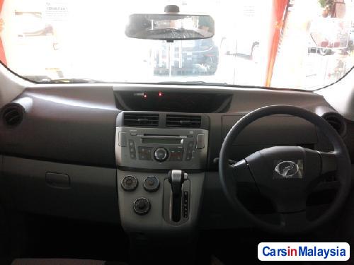 Perodua Alza - image 5
