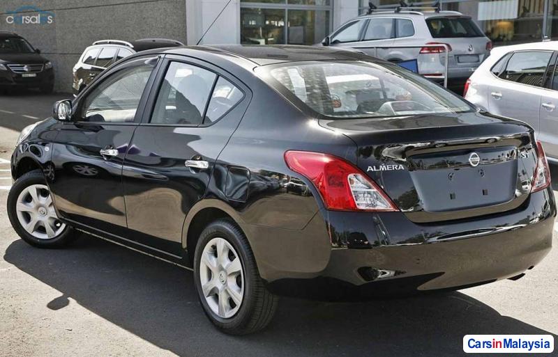 Nissan Almera Automatic - image 3