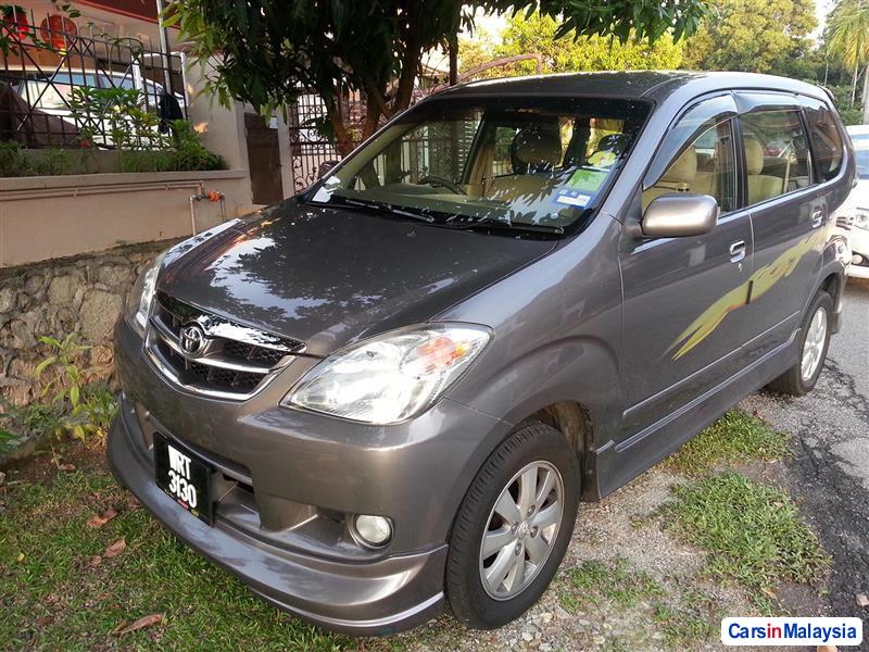 Picture of Toyota Avanza Automatic 2008