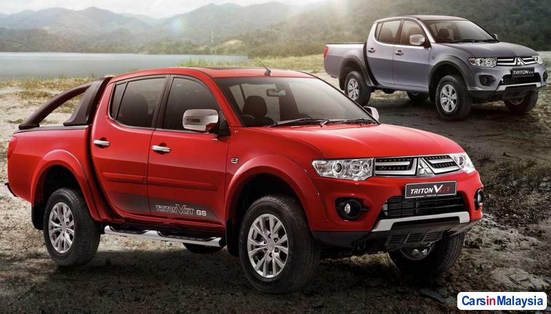 Mitsubishi Triton Automatic 2016 - image 2
