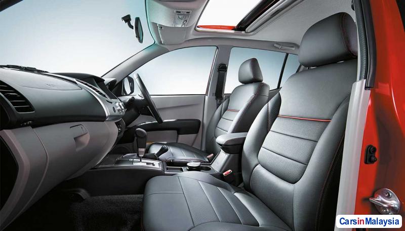 Mitsubishi Triton Automatic 2016 - image 6