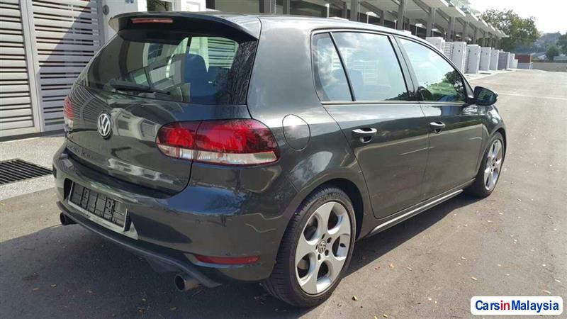 Volkswagen Golf Automatic 2010