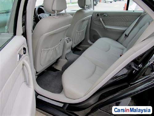 Mercedes Benz C180K Automatic in Selangor