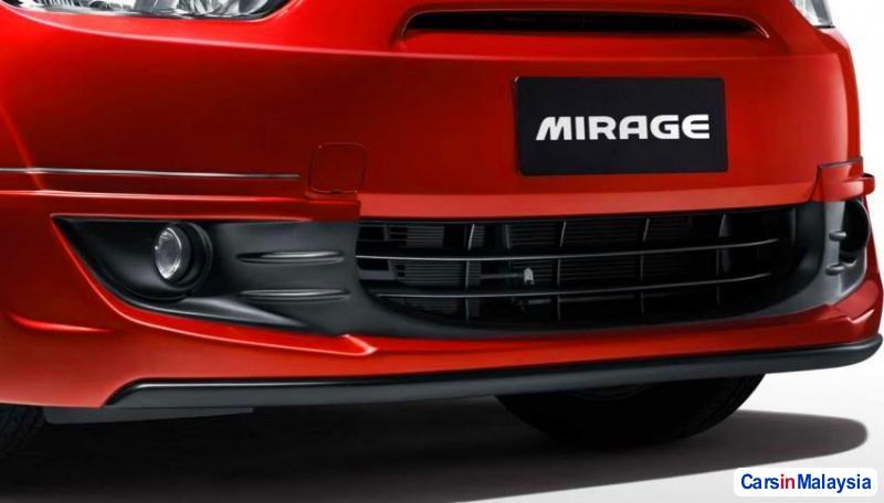 Mitsubishi Mirage - image 4