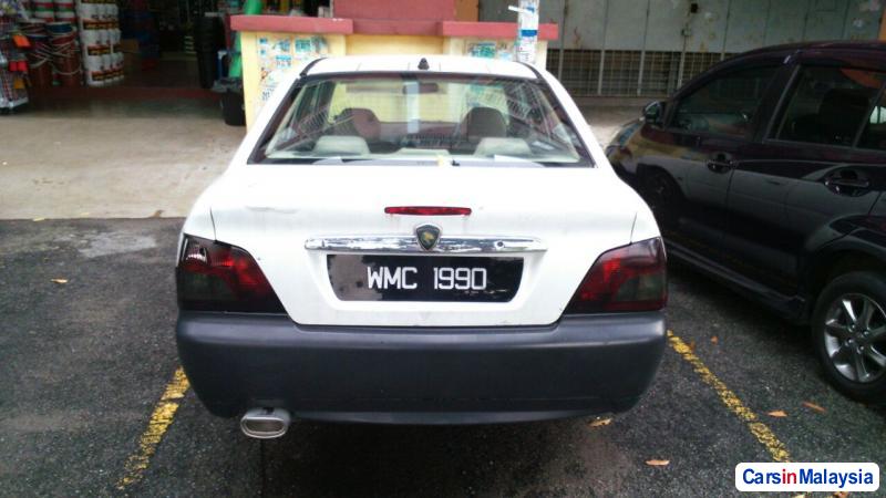Pictures of Proton Waja Automatic 2003