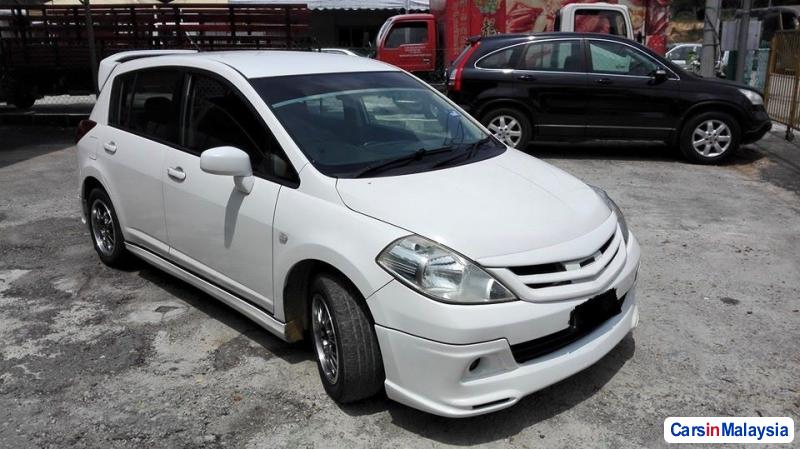 Nissan Latio Automatic 2009