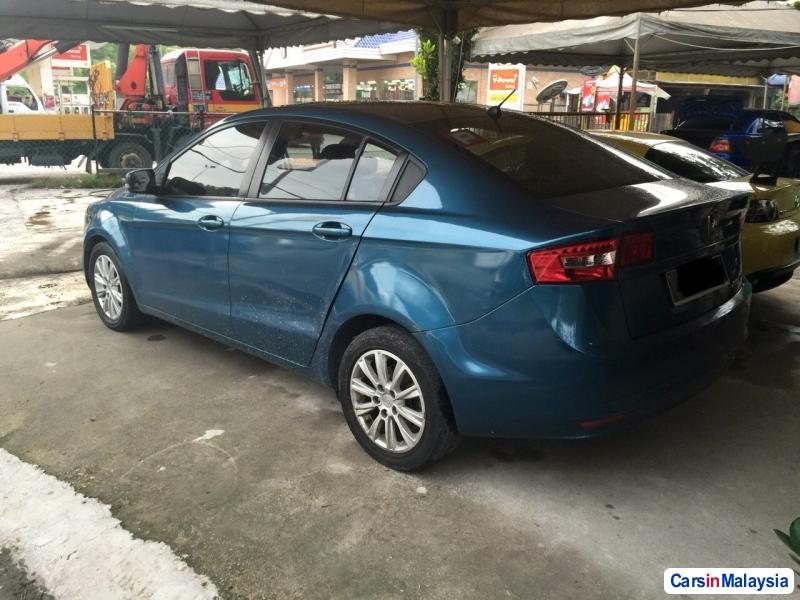 Proton Preve Automatic 2012 - image 2
