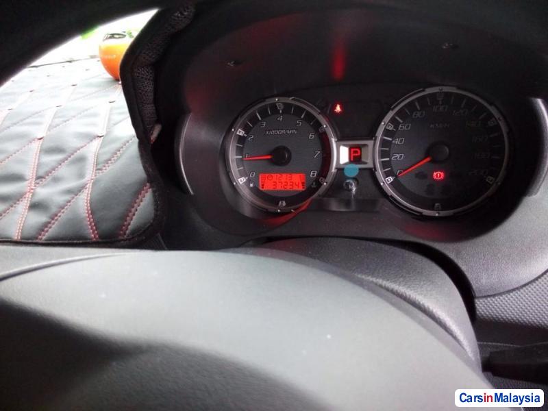 Proton Saga Automatic 2014 - image 2