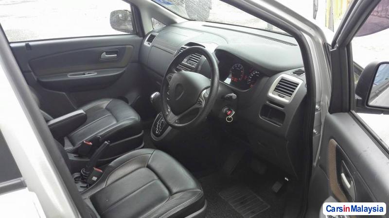 Proton Exora Automatic 2012 - image 3