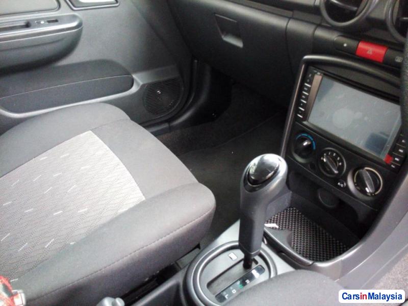 Proton Saga Automatic 2014 - image 4