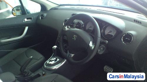 Peugeot 408 Semi-Automatic - image 4