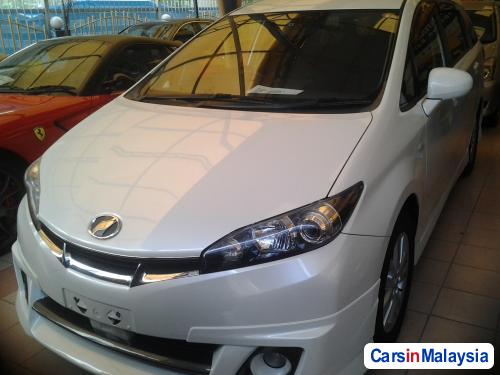 Pictures of Toyota Wish Automatic