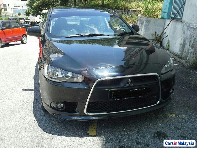 Mitsubishi Lancer Automatic 2010 - image 4