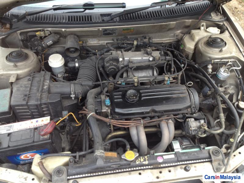 Proton Wira Automatic - image 4