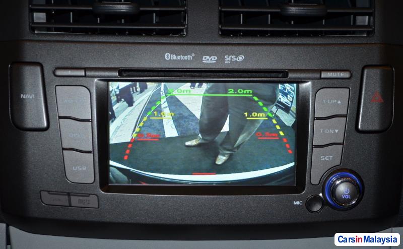 Perodua Alza Automatic - image 7