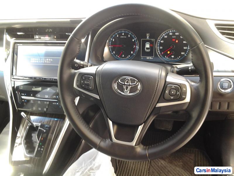 Toyota Harrier Semi-Automatic in Malaysia