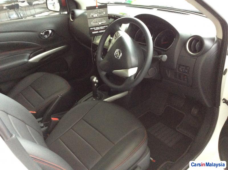 Nissan Almera Automatic - image 3