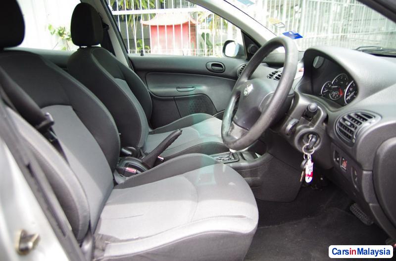 Peugeot 206 Manual 2006 - image 3