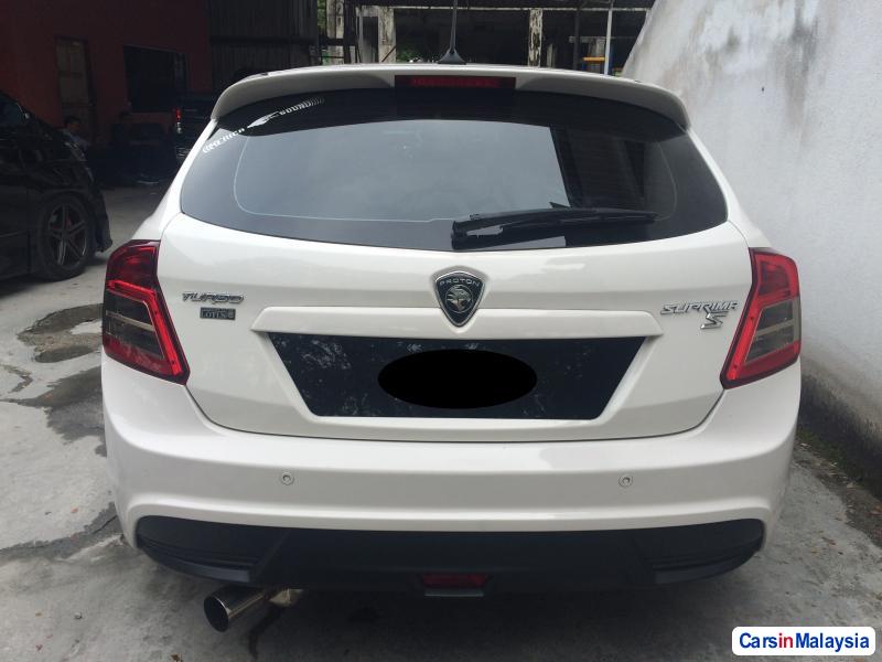 Proton Suprima S Automatic 2013