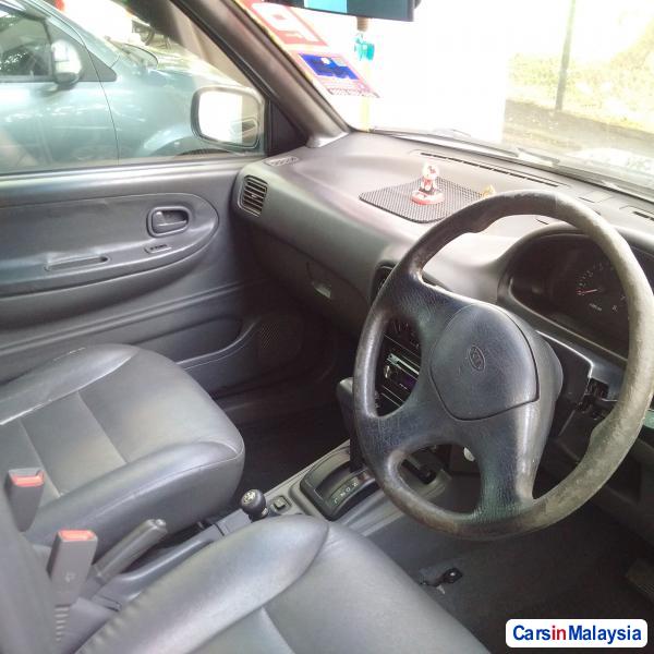 Kia Sportage Automatic 2000 - image 3