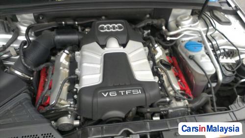 Pictures of Audi S4 Automatic 2009