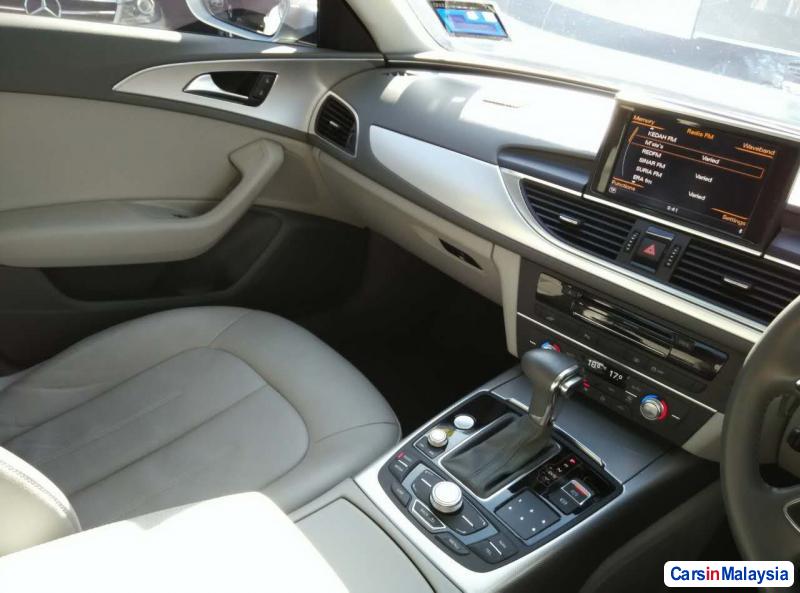 Audi A6 Automatic 2013 - image 10
