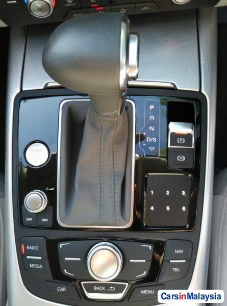 Audi A6 Automatic 2013 - image 11