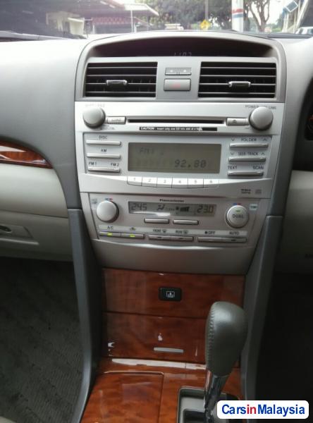 Toyota Camry Automatic 2009 - image 11