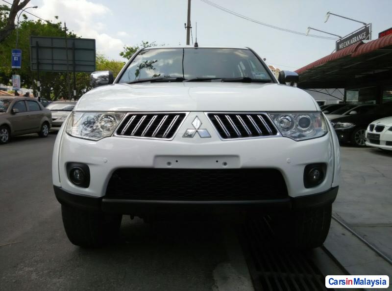 Mitsubishi Pajero Automatic 2009