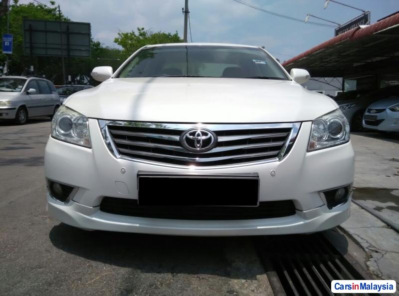 Toyota Camry Automatic 2010 - image 2